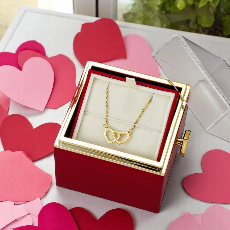 Rose Box with Engraving Necklace